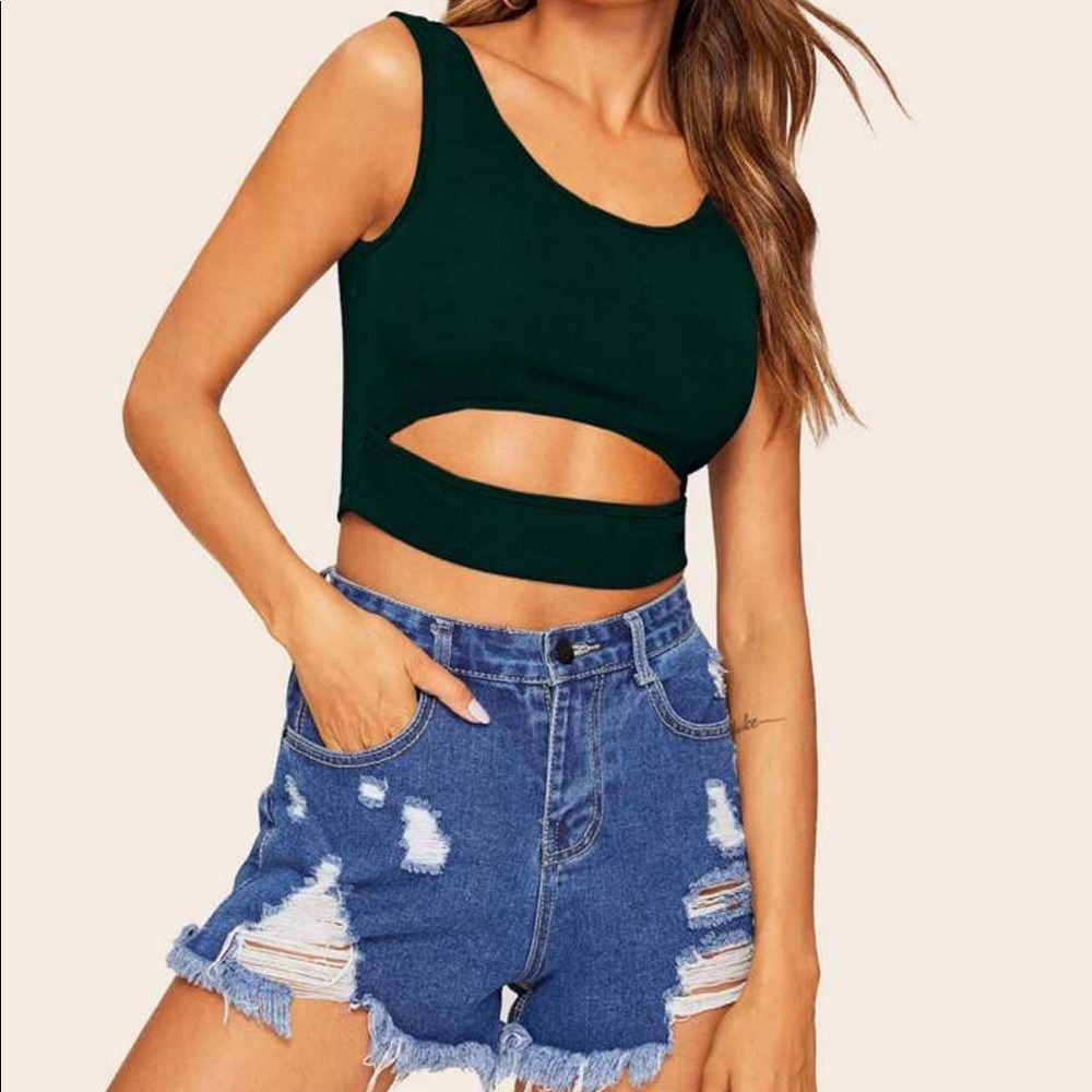 Cutout front tank top size large